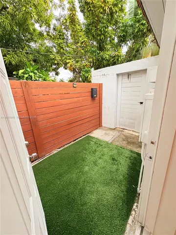 $1,450 | 1501 Calais Drive, Unit A, Miami Beach, FL 33141