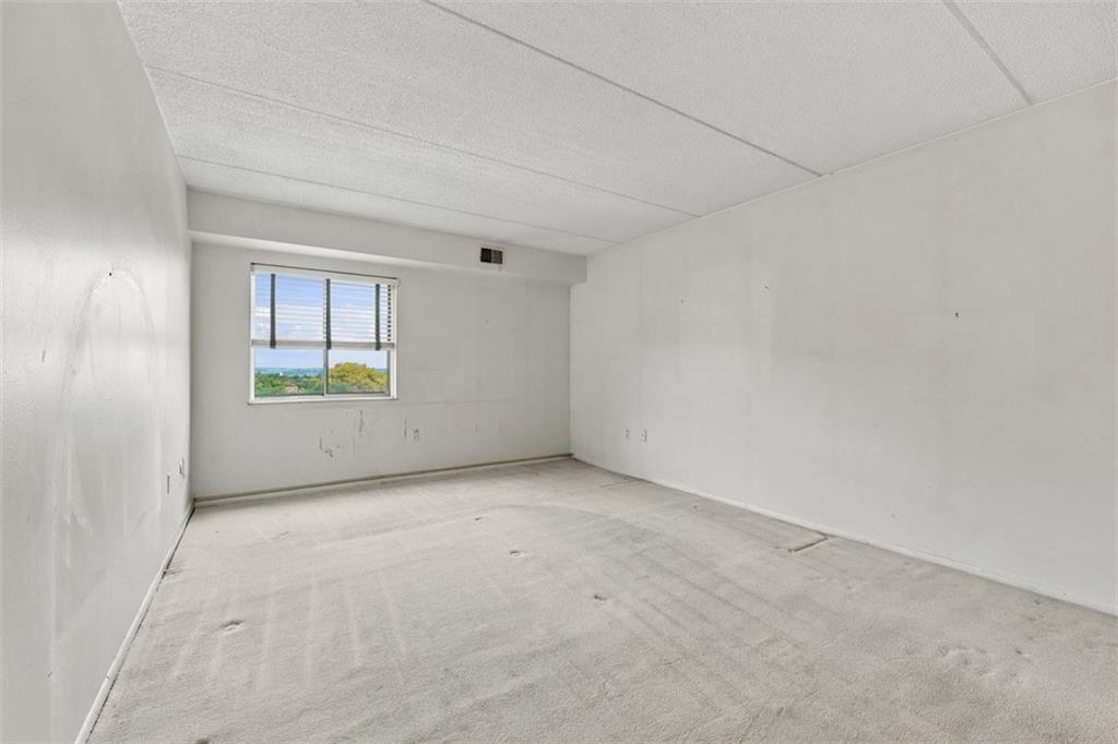 5600 Munhall Road, Unit 803 Pittsburgh, PA 15217 - Photo 17 of 34 Gallery Image 17