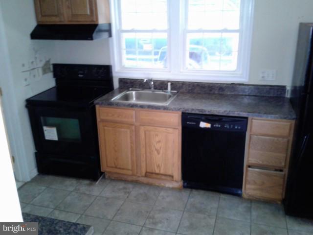 10500 Livingston Road Fort Washington, MD 20744 - Photo 9 of 15 Kitchen
