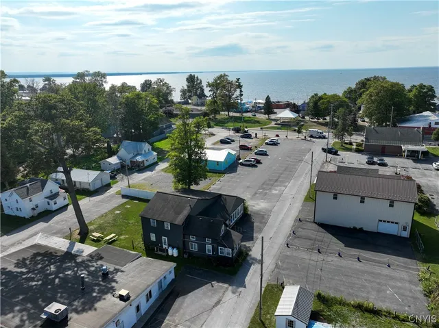 $399,900 | 228 8th Avenue, Vienna, NY 13157