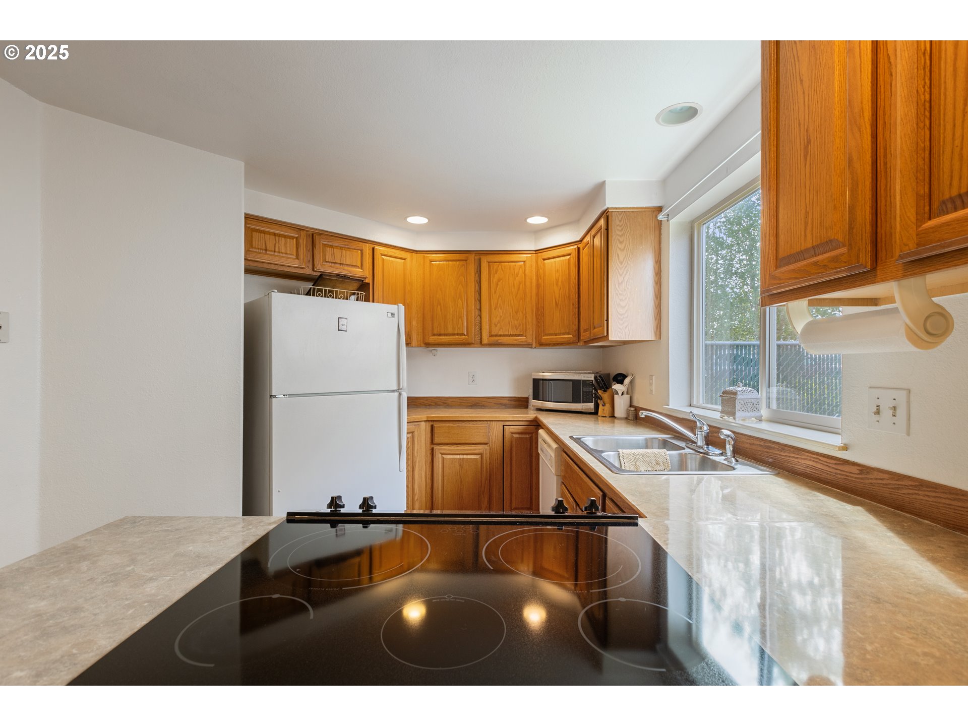 572 Little Valley Road Roseburg, OR 97471 - Photo 19 of 47 Gallery Image 19