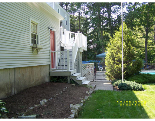 630 Locust Street Raynham, MA 02767 - Photo 11 of 24 Gallery Image 11