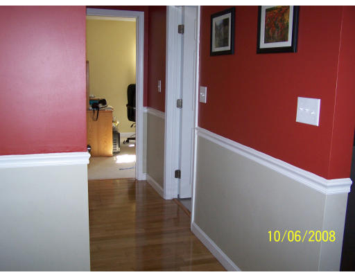 630 Locust Street Raynham, MA 02767 - Photo 17 of 24 Gallery Image 17