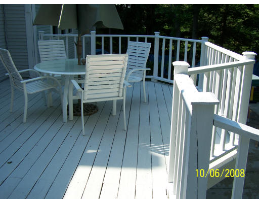 630 Locust Street Raynham, MA 02767 - Photo 9 of 24 Gallery Image 9
