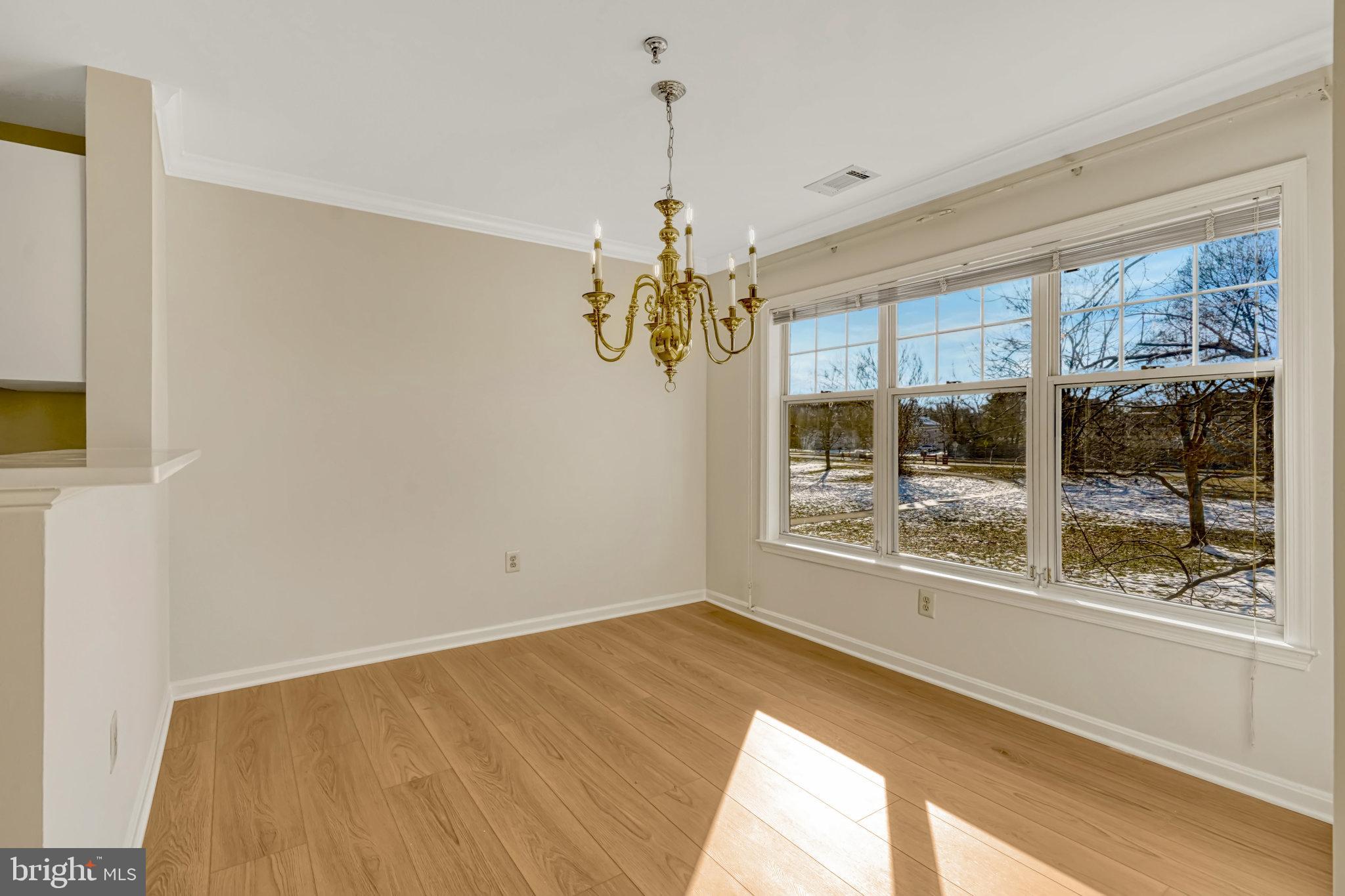 5573 Seminary Road, Unit 104 Falls Church, VA 22041 - Photo 12 of 31 Gallery Image 12