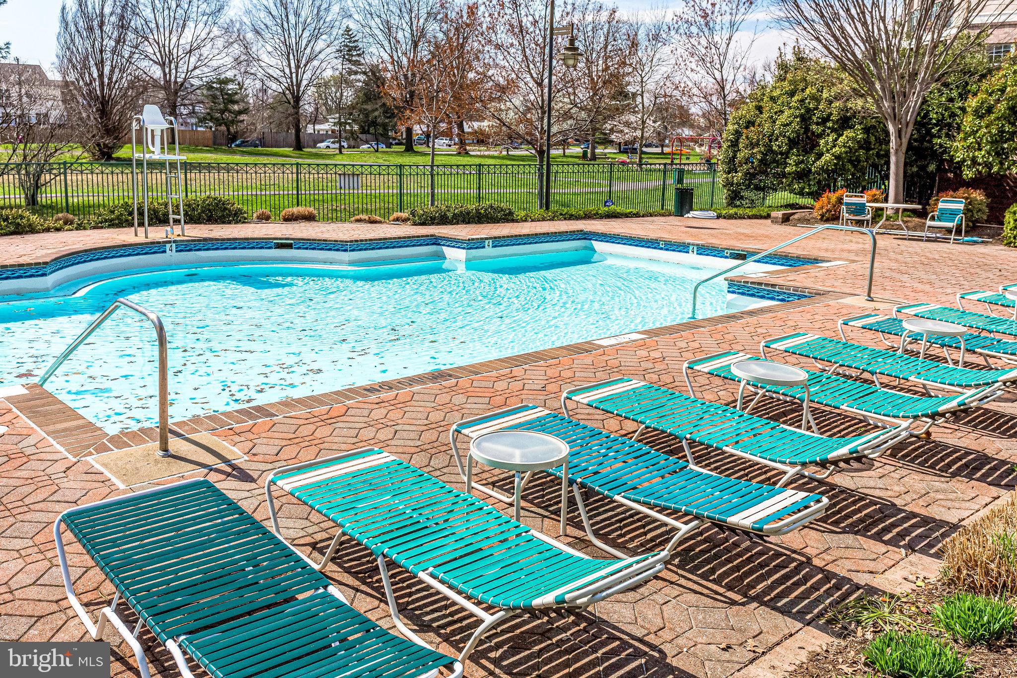 5573 Seminary Road, Unit 104 Falls Church, VA 22041 - Photo 28 of 31 Gallery Image 28