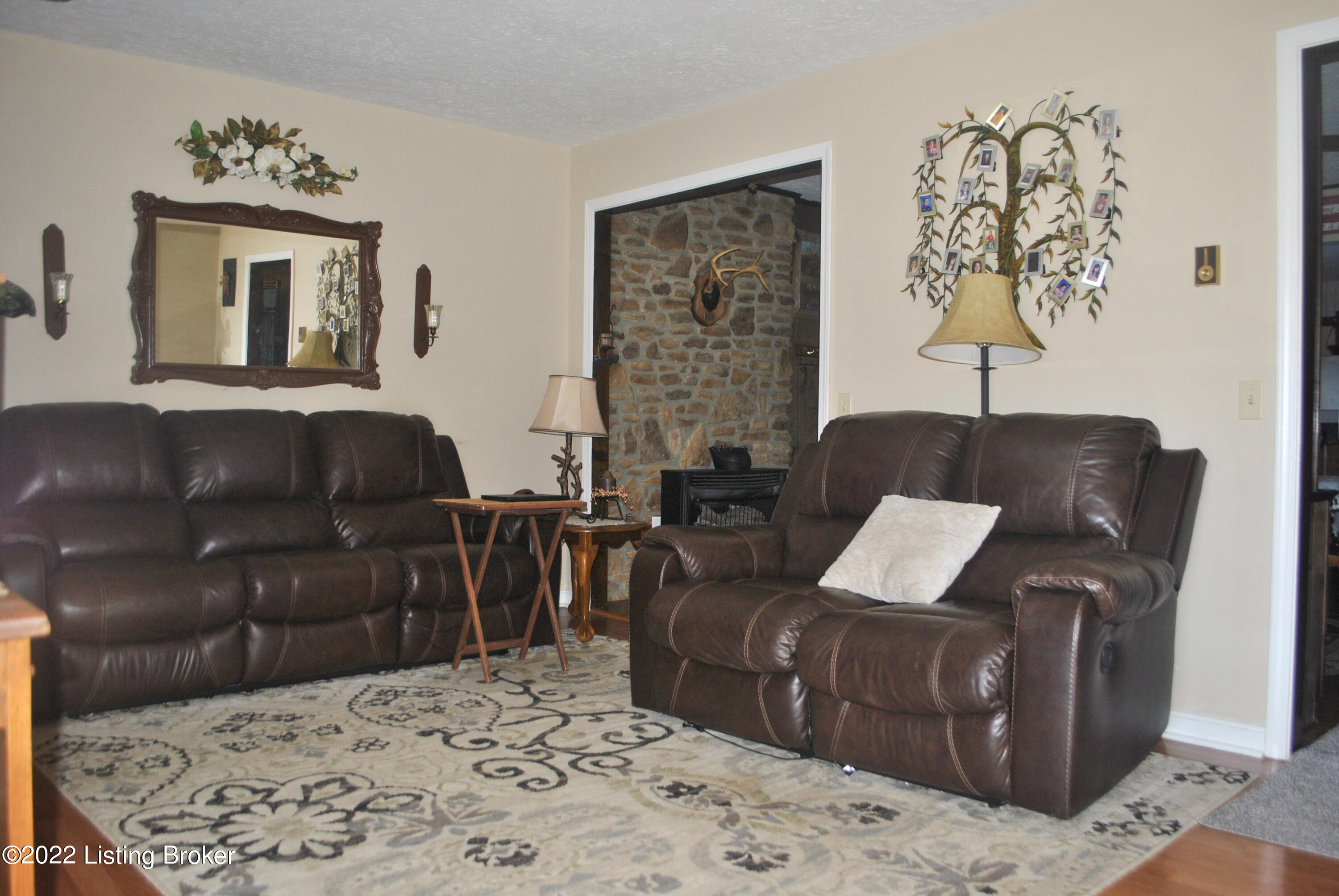 1484 Millerstown Road Clarkson, KY 42726 - Photo 5 of 28 DSC_1013