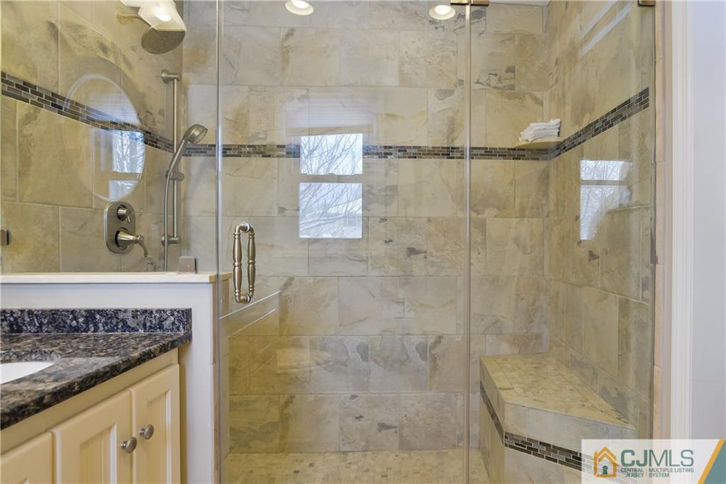 8 Glenbrook Road Freehold, NJ 07728 - Photo 12 of 25 Gallery Image 12