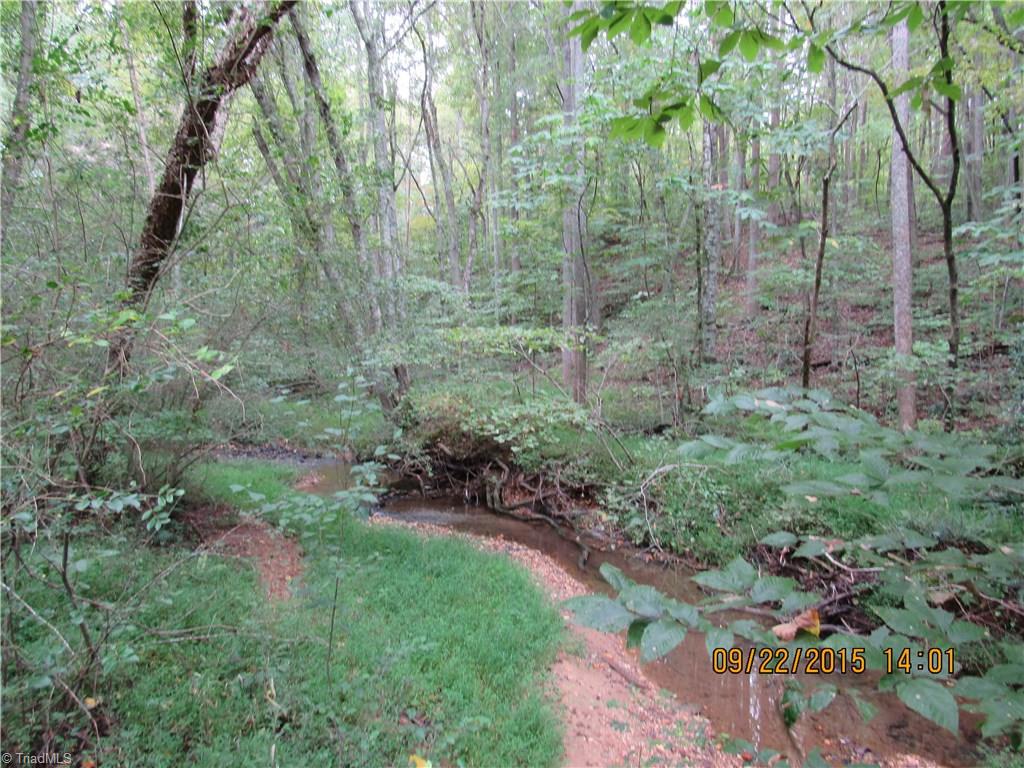3 Whispering Creek Road King, NC 27021 - Photo 4 of 9 Gallery Image 4