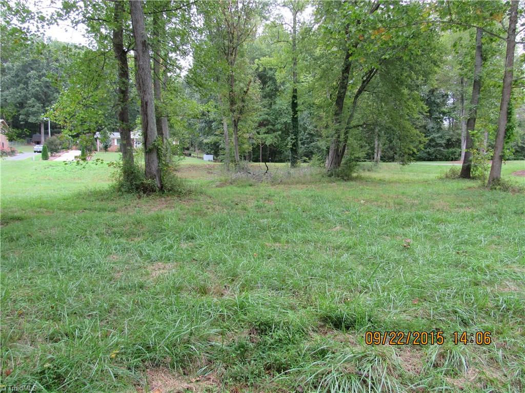 3 Whispering Creek Road King, NC 27021 - Photo 8 of 9 Gallery Image 8