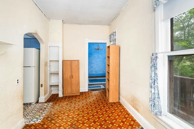 $297,900 | 2101 East 1st Street, Duluth, MN 55812