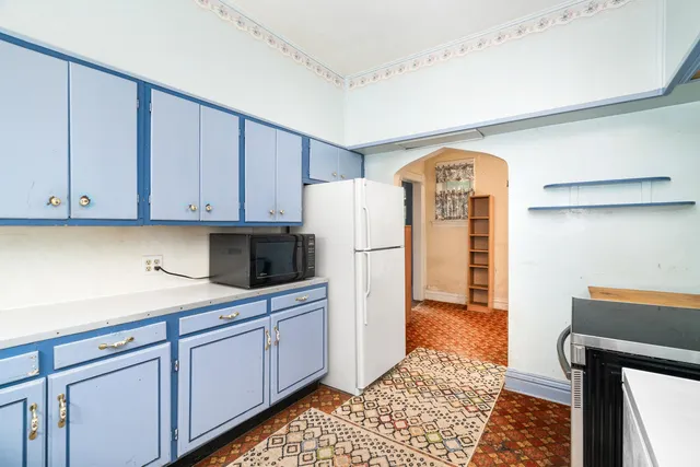 $297,900 | 2101 East 1st Street, Duluth, MN 55812