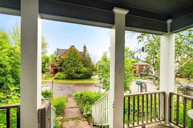 $297,900 | 2101 East 1st Street, Duluth, MN 55812