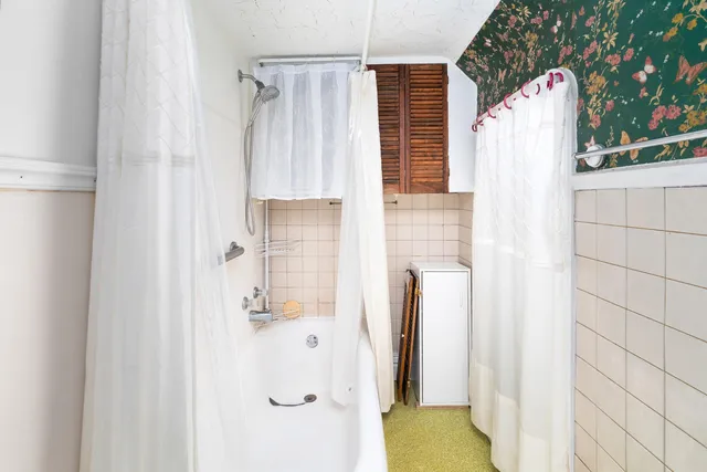 $297,900 | 2101 East 1st Street, Duluth, MN 55812