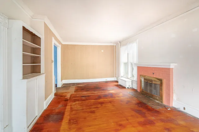 $297,900 | 2101 East 1st Street, Duluth, MN 55812