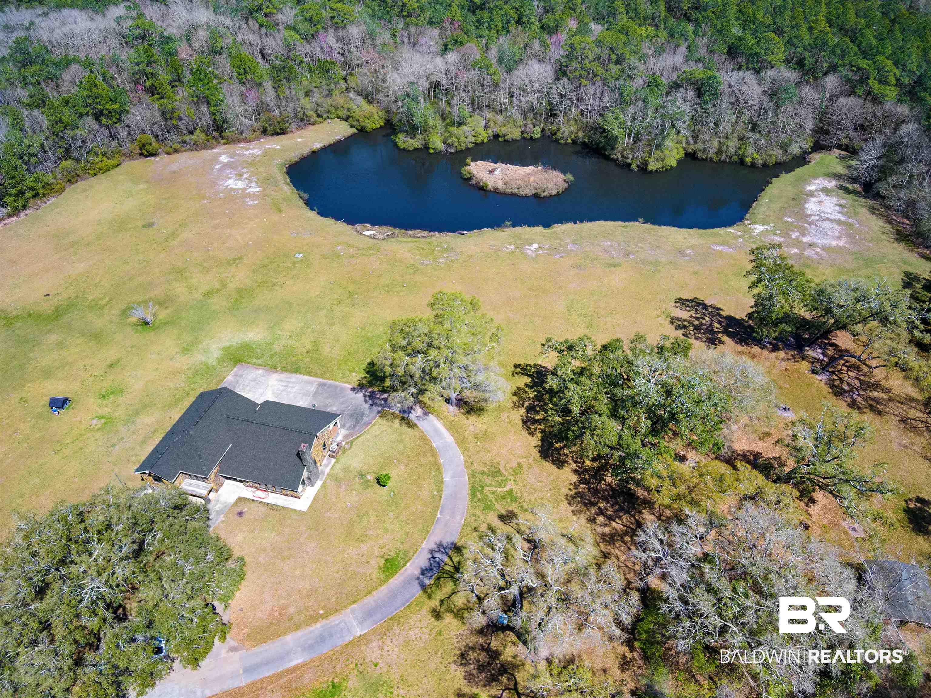 8099 McKee Road Irvington, AL 36544 - Photo 4 of 42
