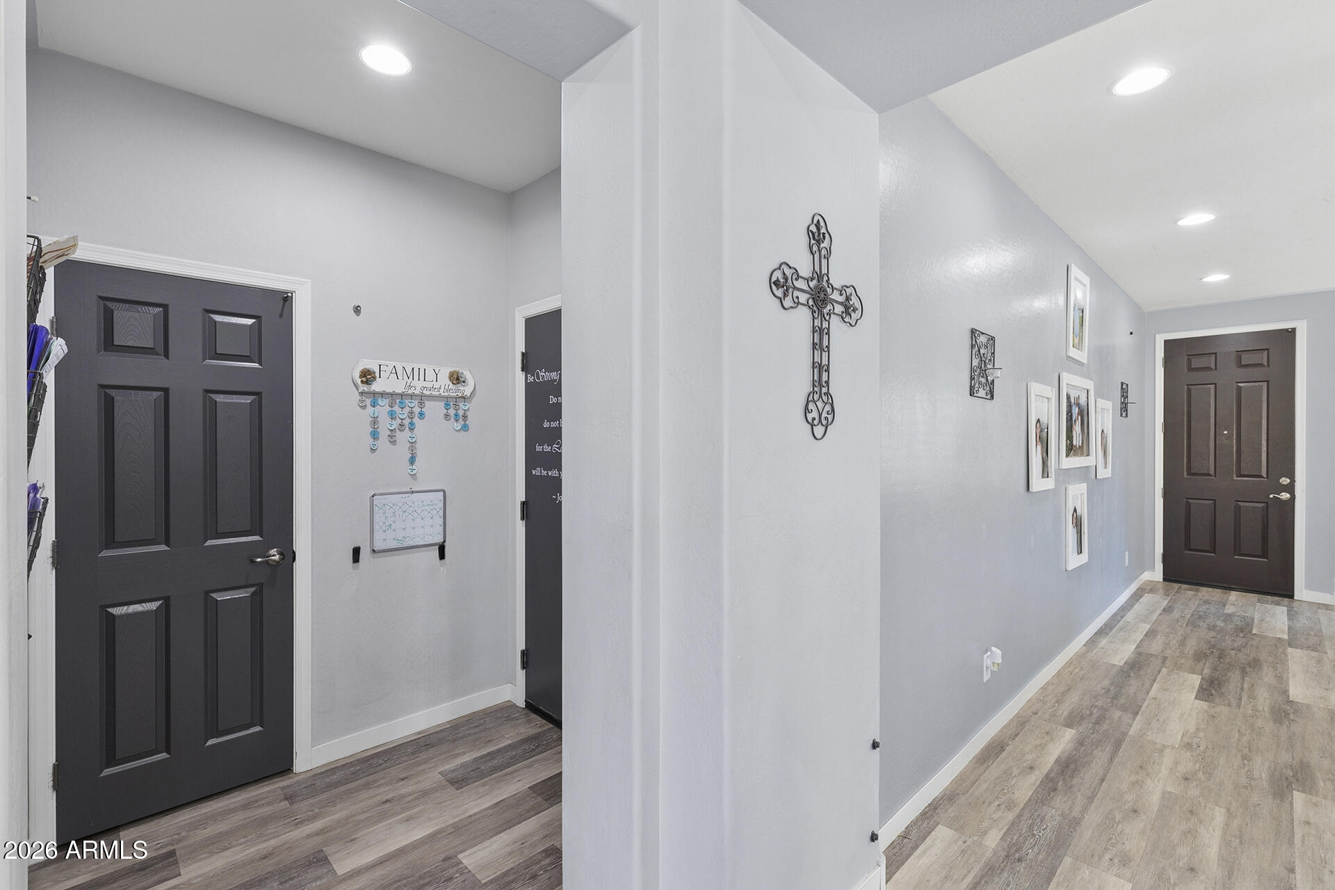 6848 West Ridgeline Road Peoria, AZ 85383 - Photo 26 of 71 1-26