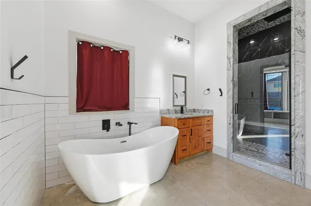 $430,000 | 3131 Sanger Creek Way, Waxahachie, TX 75165