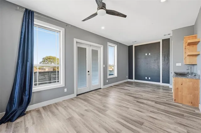 $430,000 | 3131 Sanger Creek Way, Waxahachie, TX 75165