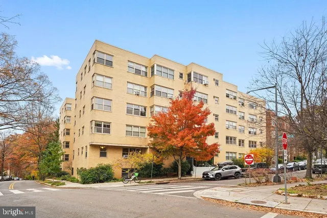 $299,900 | 3025 Ontario Road Northwest, Unit 203, Washington, DC 20009