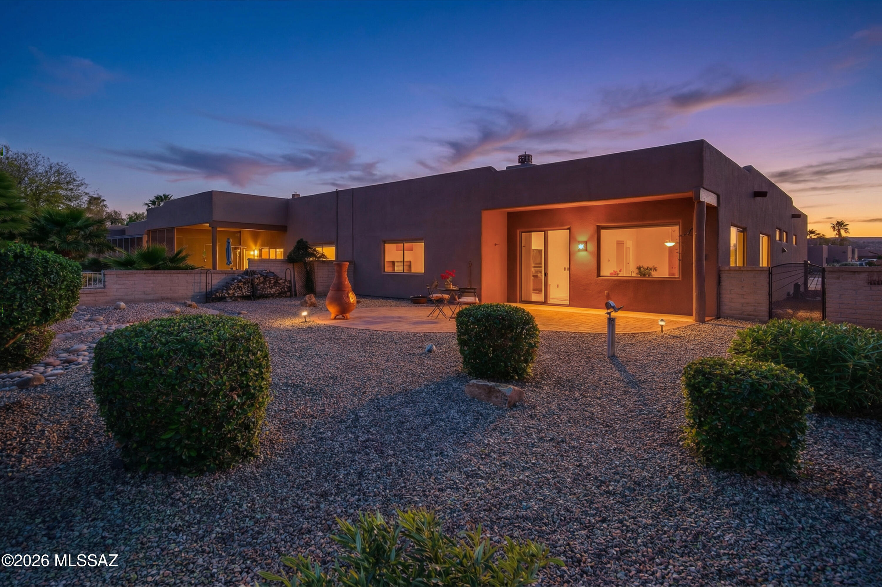 4003 South Golden Lynx Road Green Valley, AZ 85614 - Photo 31 of 36 Lovely evening on the patio