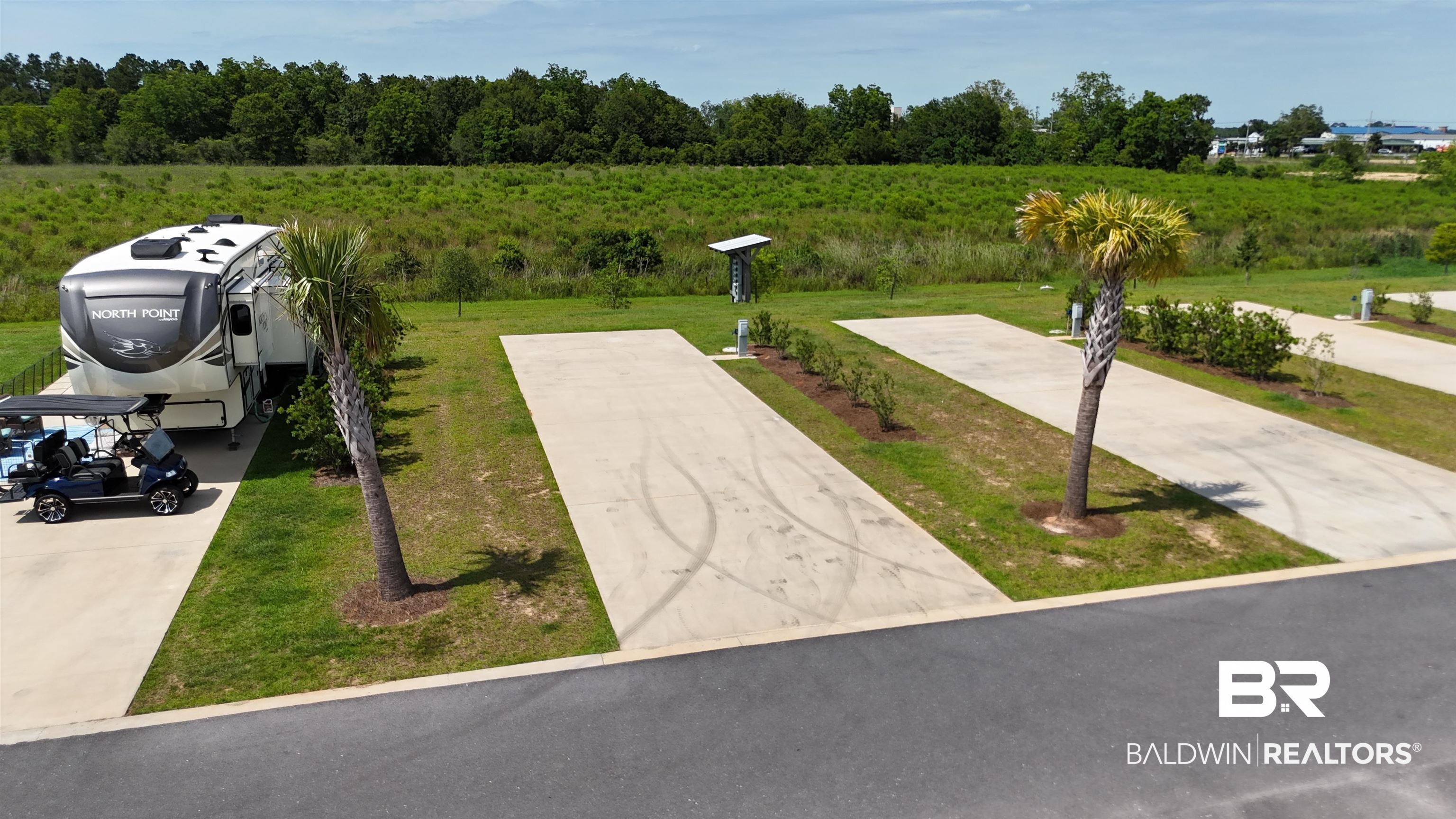 723 Vacation Circle Foley, AL 36535 - Photo 2 of 21