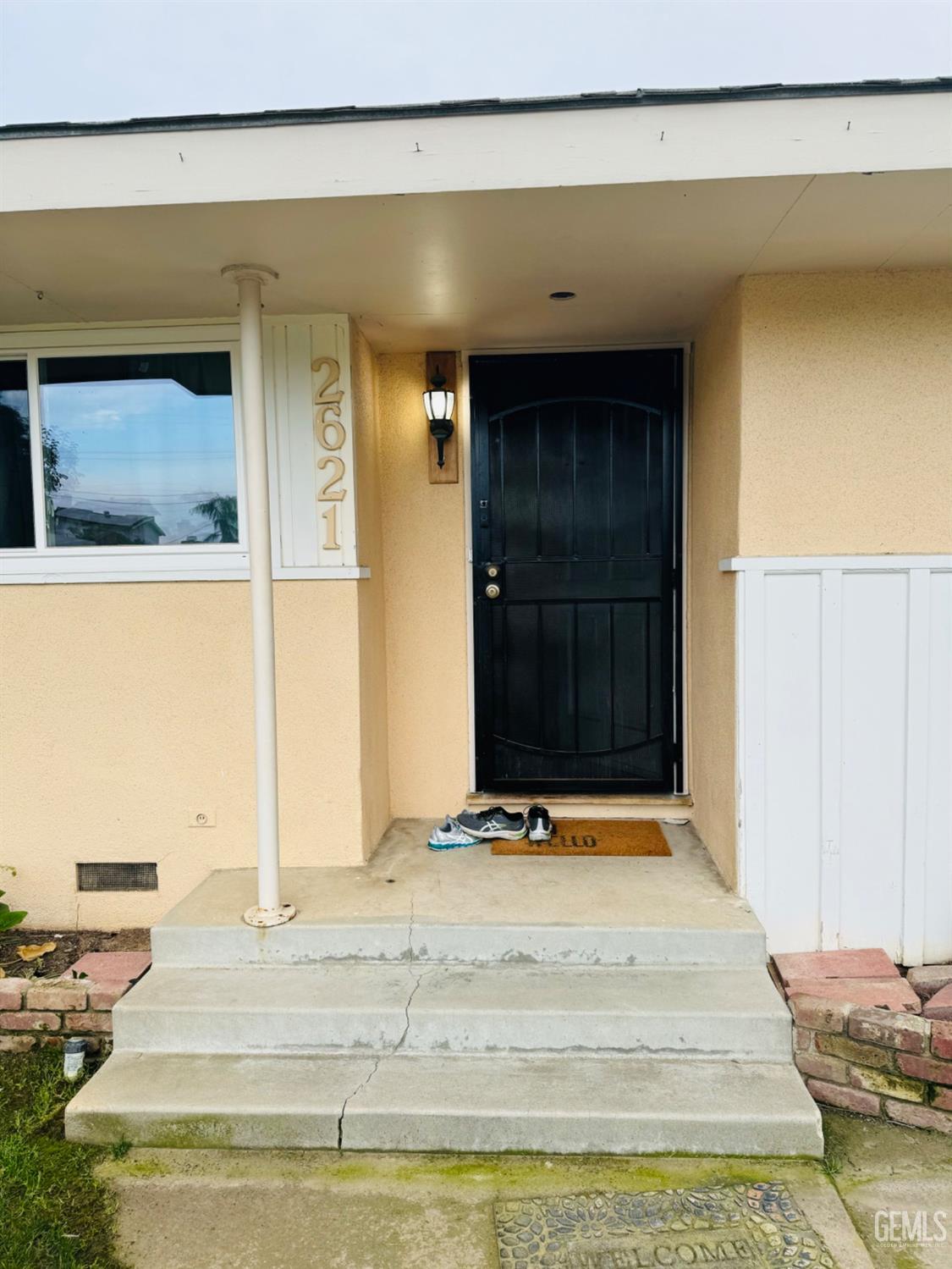 Undisclosed Address Bakersfield, CA 93306 - Photo 4 of 18 a view of bedroom with bed and dresser