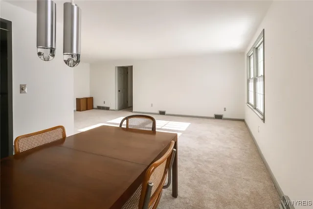 $179,900 | 1380 Maple Road, Unit 8, Amherst, NY 14221