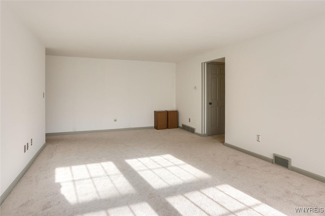 1380 Maple Road, Unit 8 Amherst, NY 14221 - Photo 12 of 26