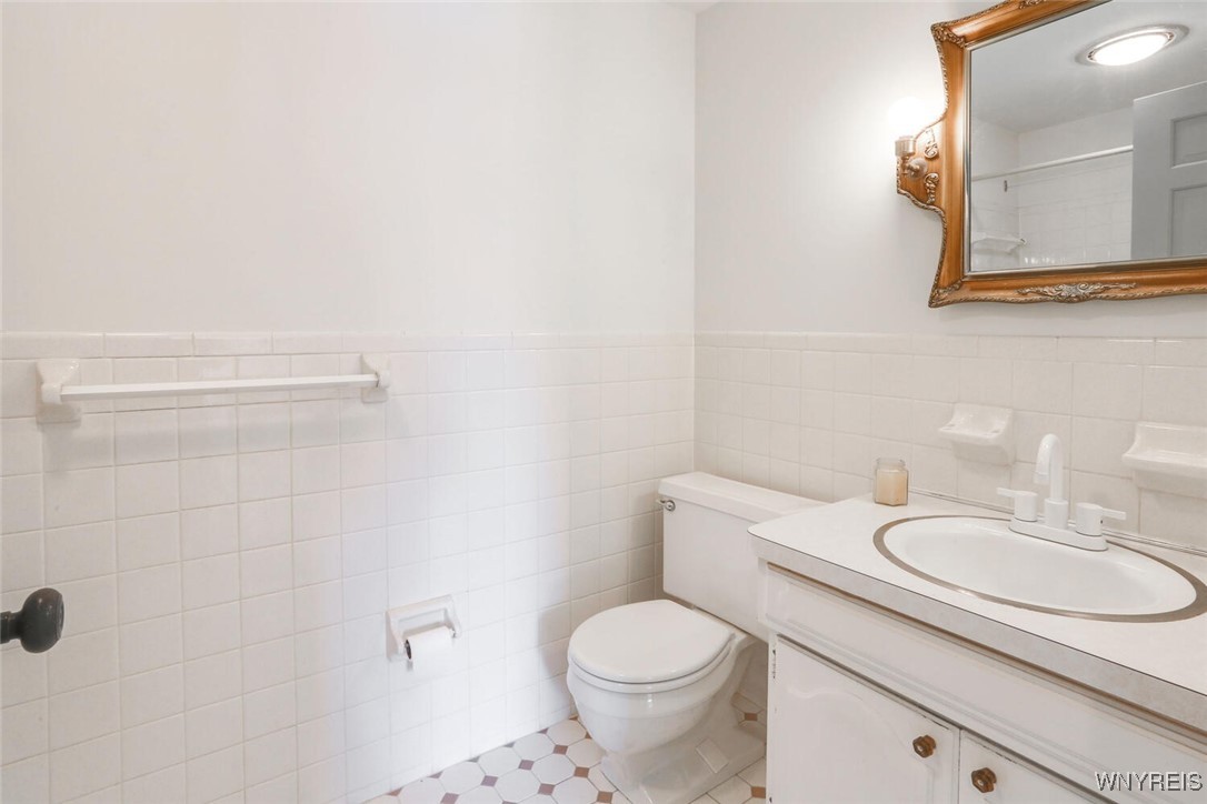 1380 Maple Road, Unit 8 Amherst, NY 14221 - Photo 15 of 26