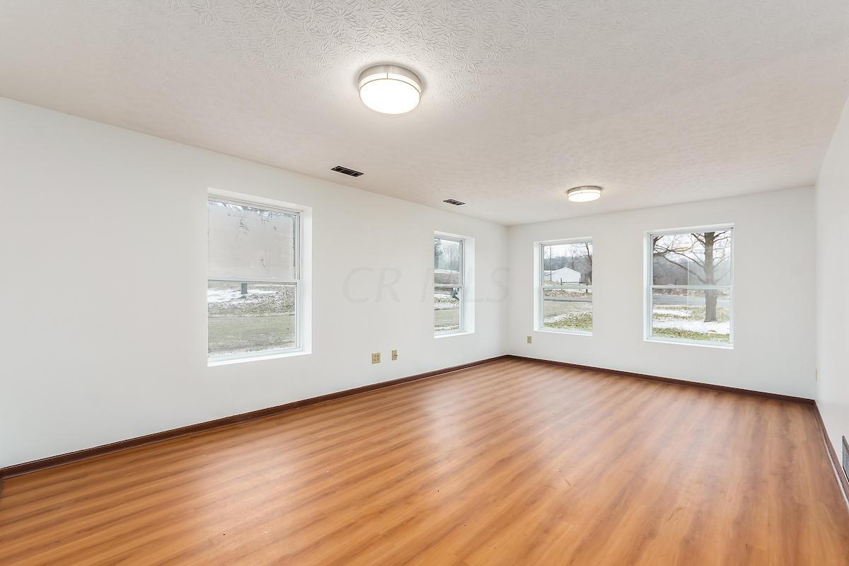 1502 Beaver Run Road Southeast Hebron, OH 43025 - Photo 17 of 35