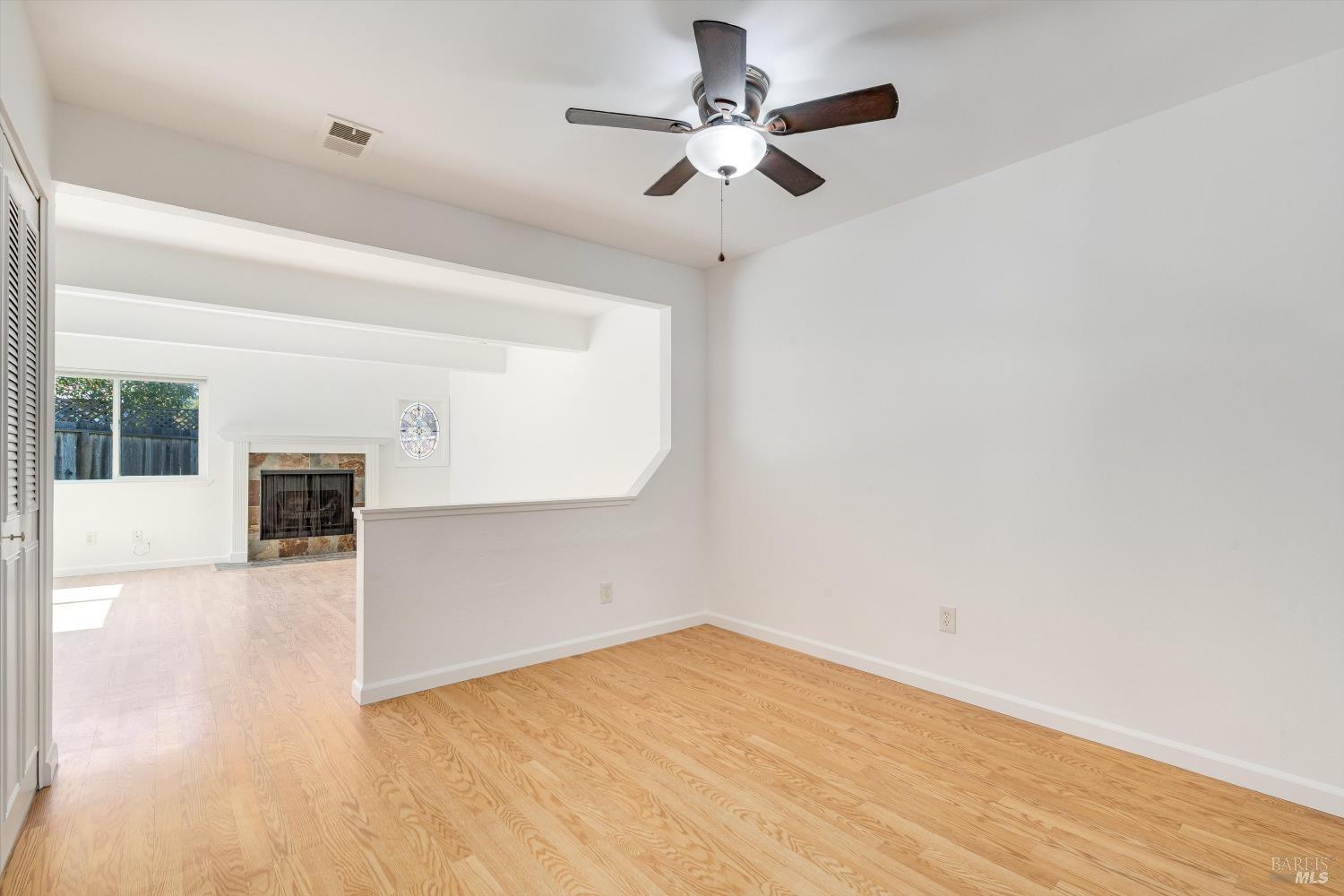 1909 Knolls Drive Santa Rosa, CA 95405 - Photo 5 of 33