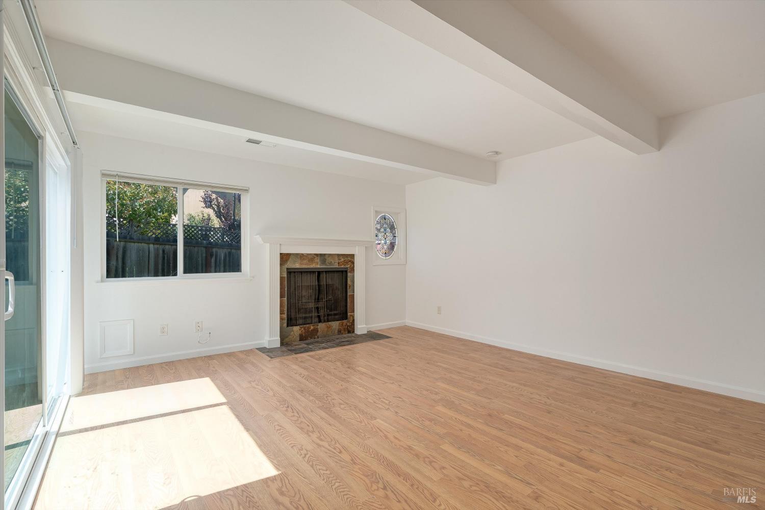 1909 Knolls Drive Santa Rosa, CA 95405 - Photo 10 of 33