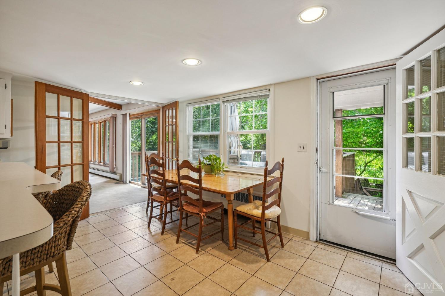 2 Ridge Lane Colonia, NJ 07067 - Photo 13 of 32 Gallery Image 13