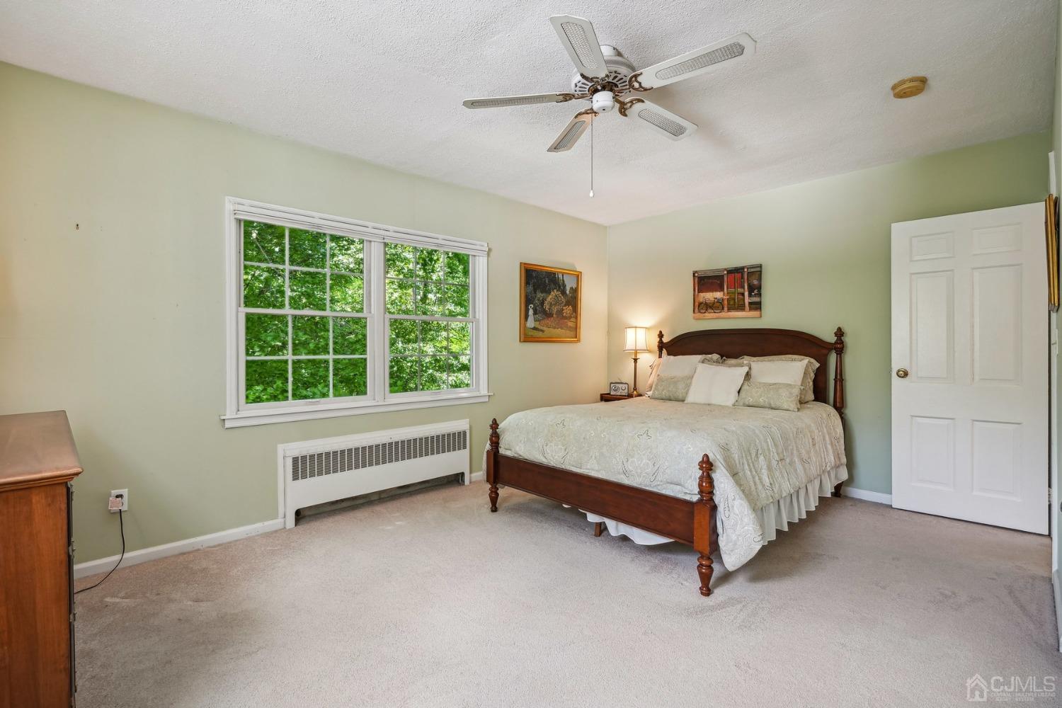 2 Ridge Lane Colonia, NJ 07067 - Photo 5 of 32 Gallery Image 5