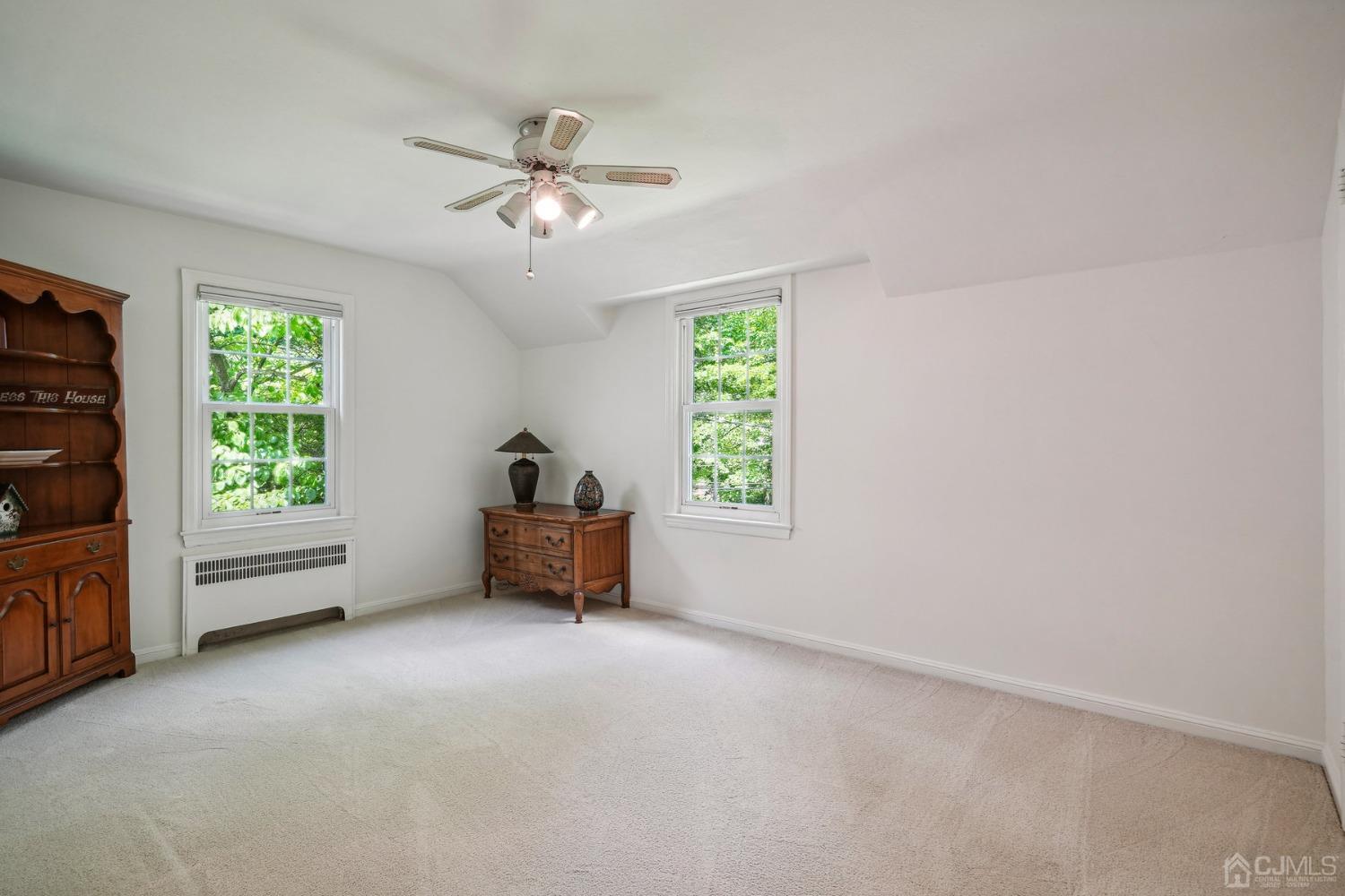 2 Ridge Lane Colonia, NJ 07067 - Photo 7 of 32 Gallery Image 7