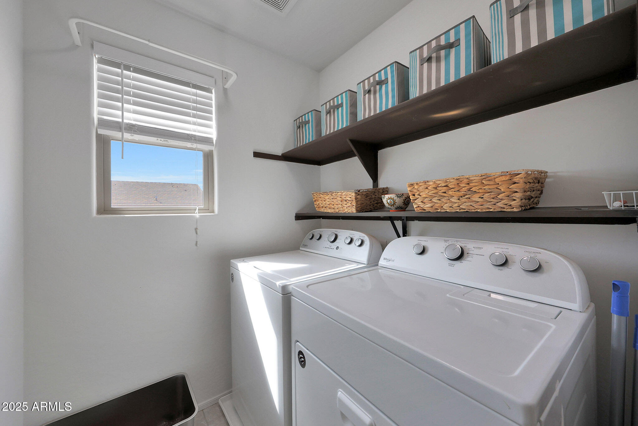 3446 North Mayfair Mesa, AZ 85213 - Photo 13 of 49 a utility room with dryer and washer