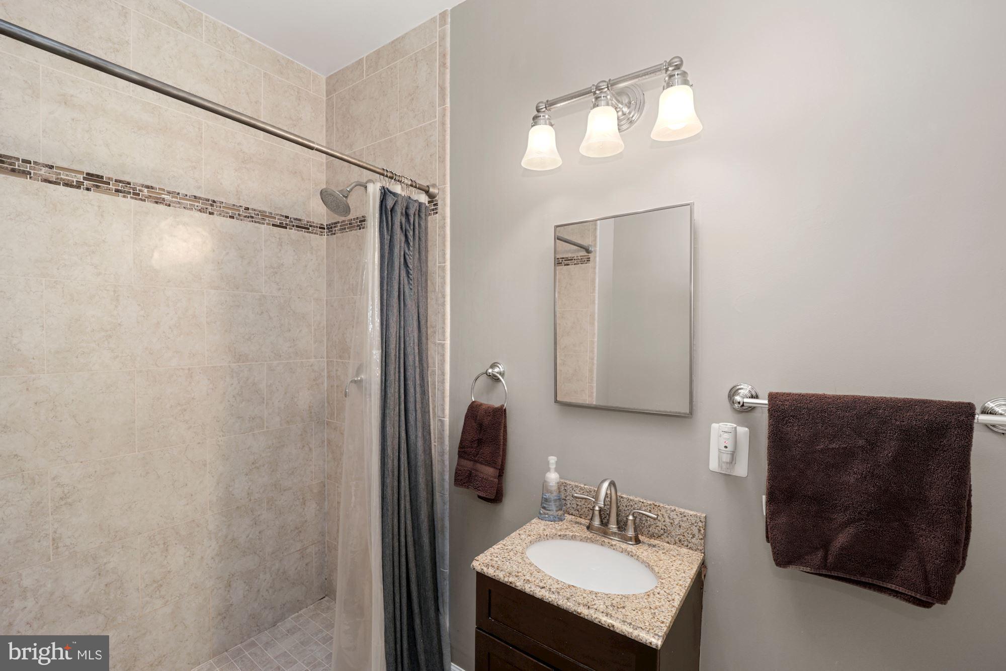 2017 37th Street Northwest Washington, DC 20007 - Photo 11 of 21 Gallery Image 11