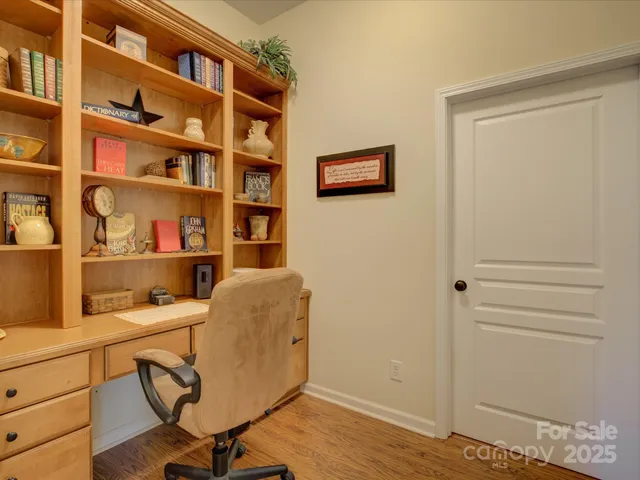 $409,999 | 546 Pine Links Drive, Tega Cay, SC 29708