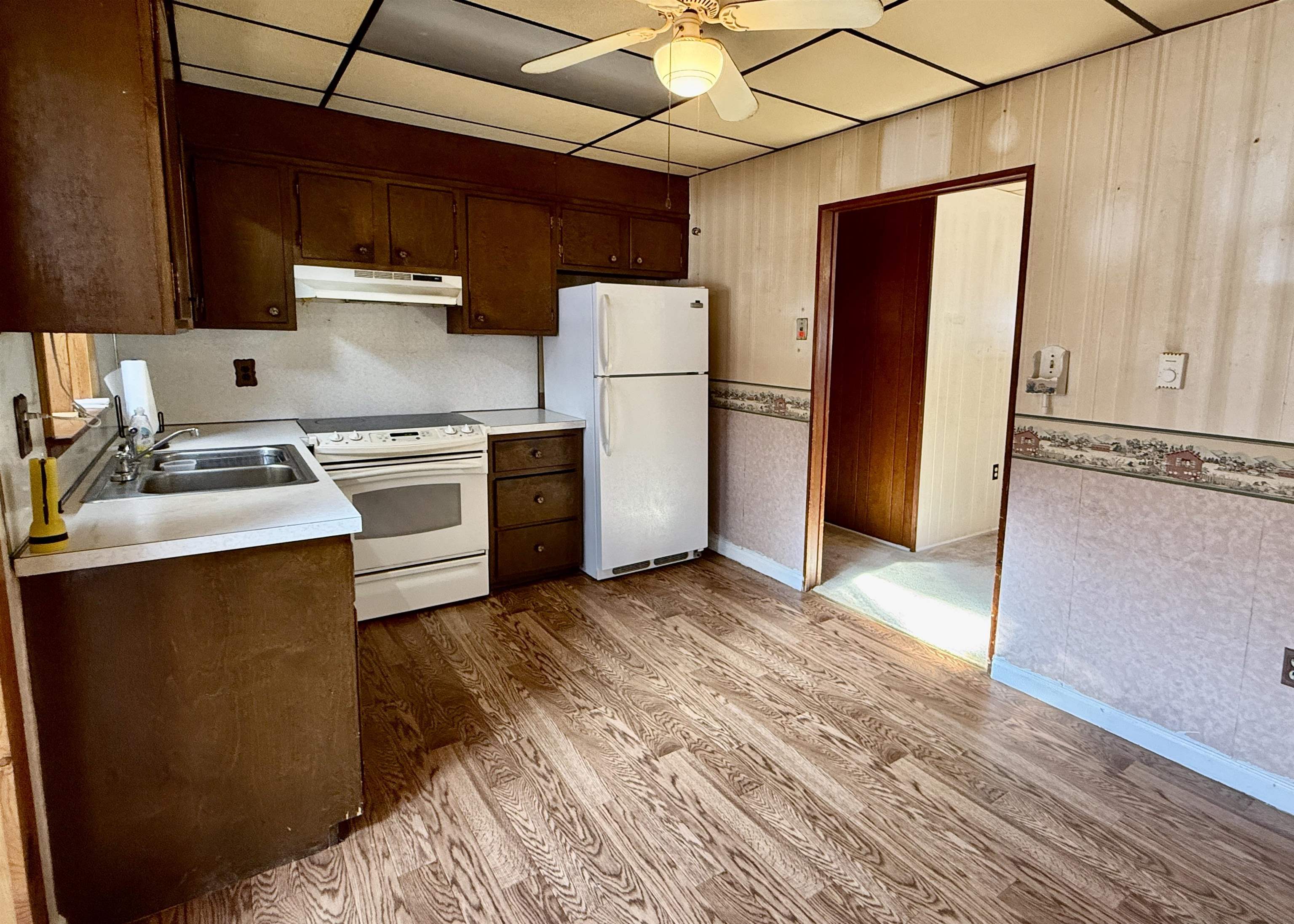 40 Glade Road Delmont, NJ 08314 - Photo 7 of 28 Gallery Image 7