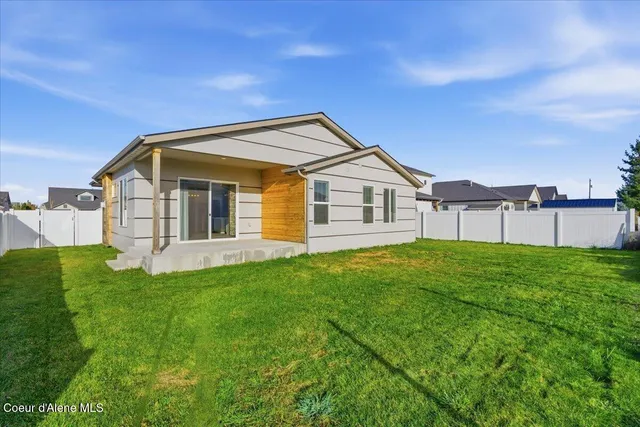 $643,000 | 3294 West Giovanni Lane, Hayden, ID 83835