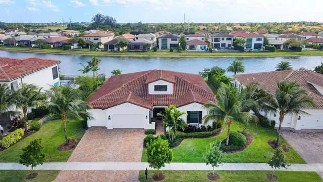 $1,450,000 | 8212 Grand Prix Lane, Boynton Beach, FL 33472