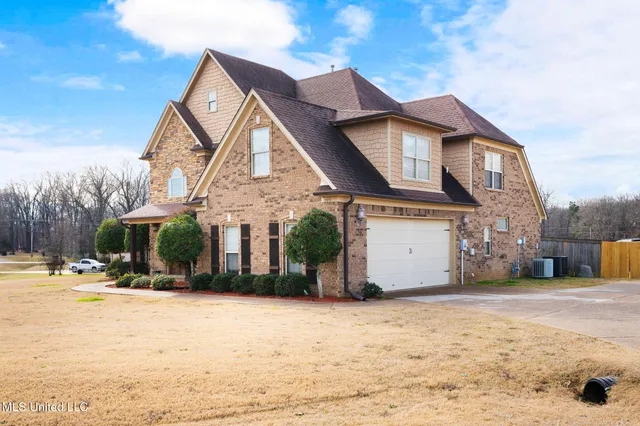 $425,000 | 1765 Weatherby Drive, Hernando, MS 38632