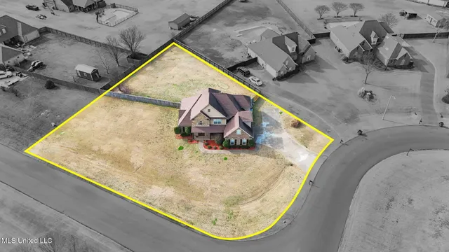 $425,000 | 1765 Weatherby Drive, Hernando, MS 38632