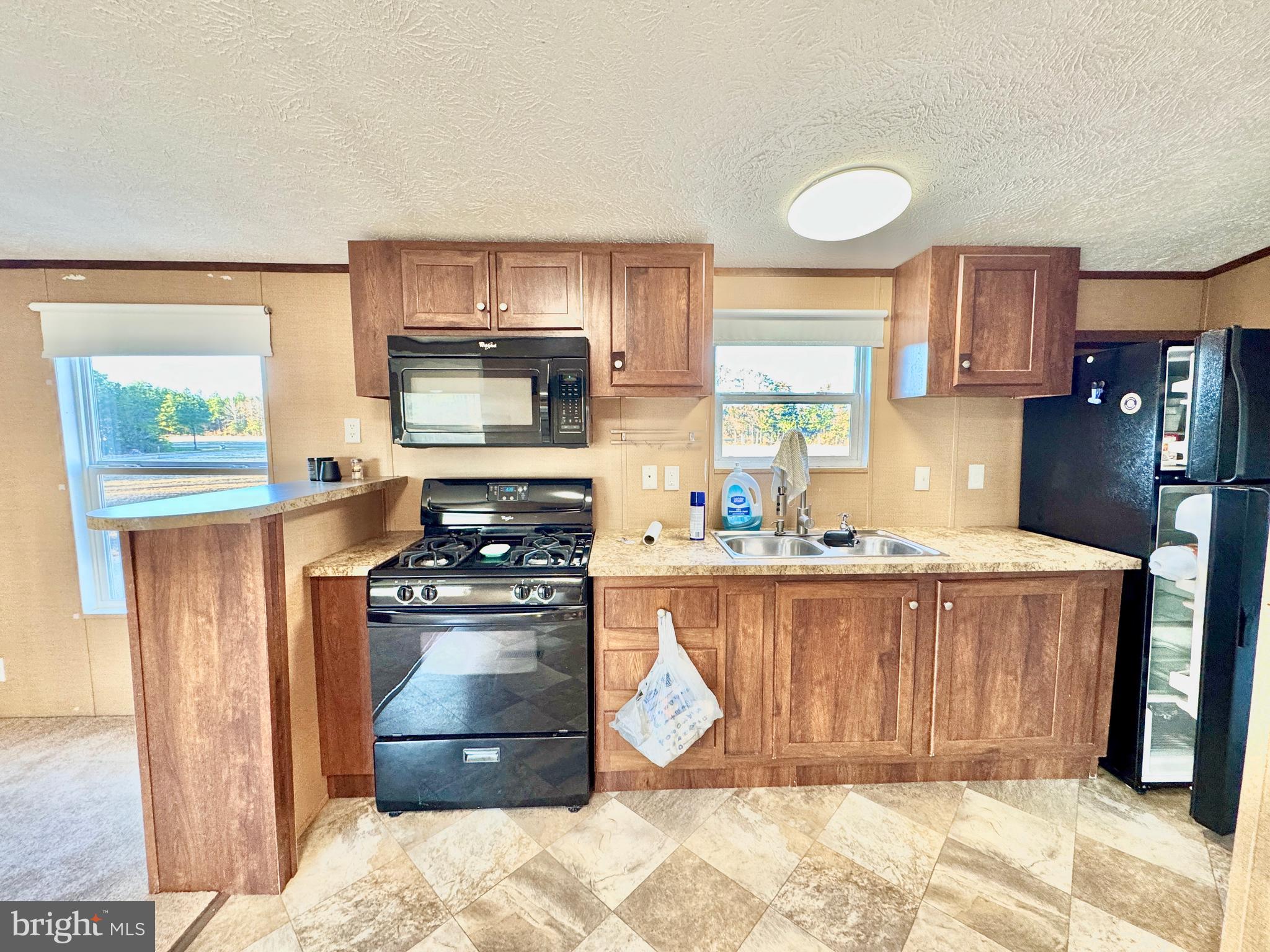 28131 Signboard Road Ruther Glen, VA 22546 - Photo 12 of 68 Gallery Image 12