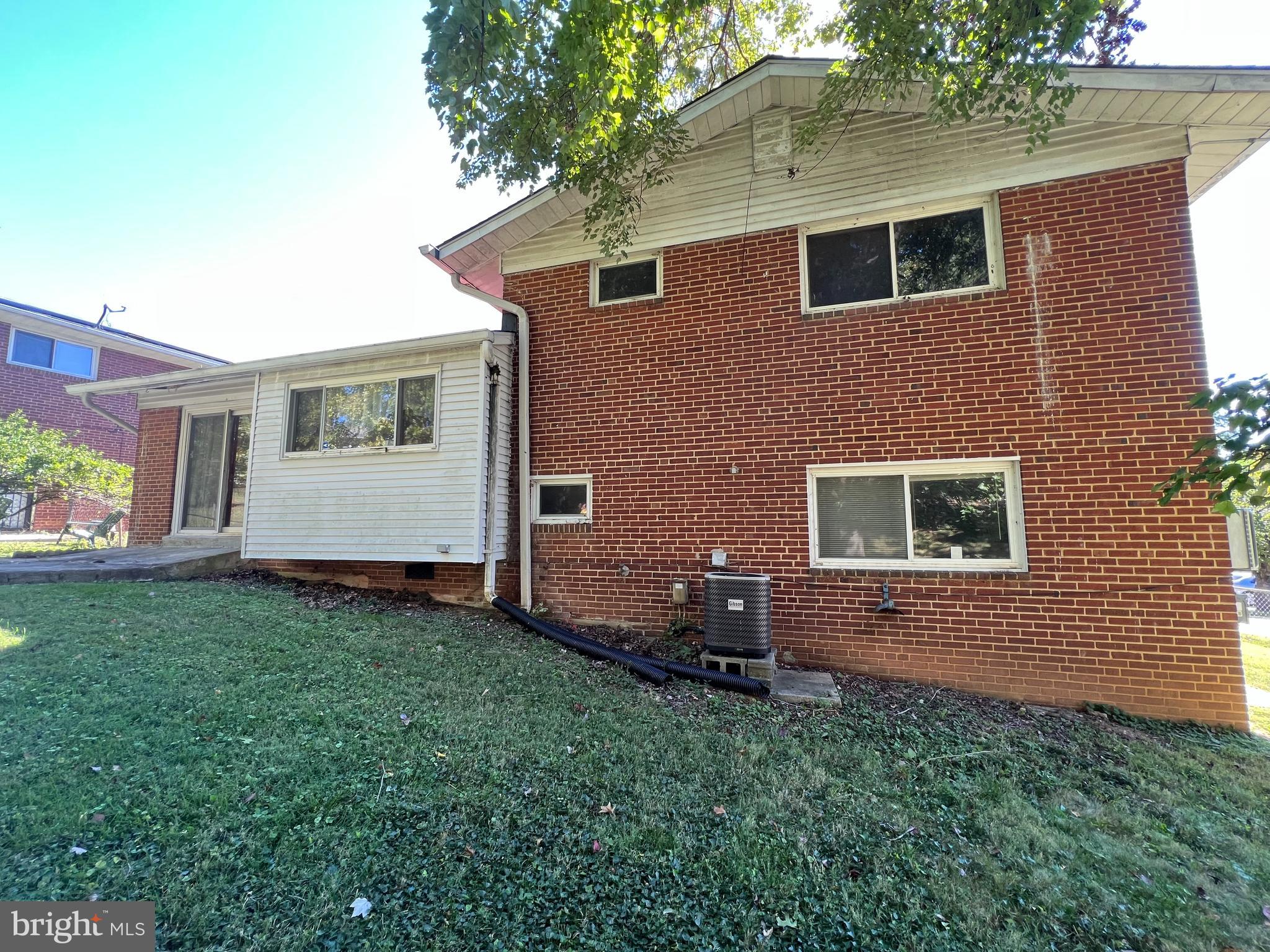5007 Aspen Hill Road Rockville, MD 20853 - Photo 15 of 17 Back Side