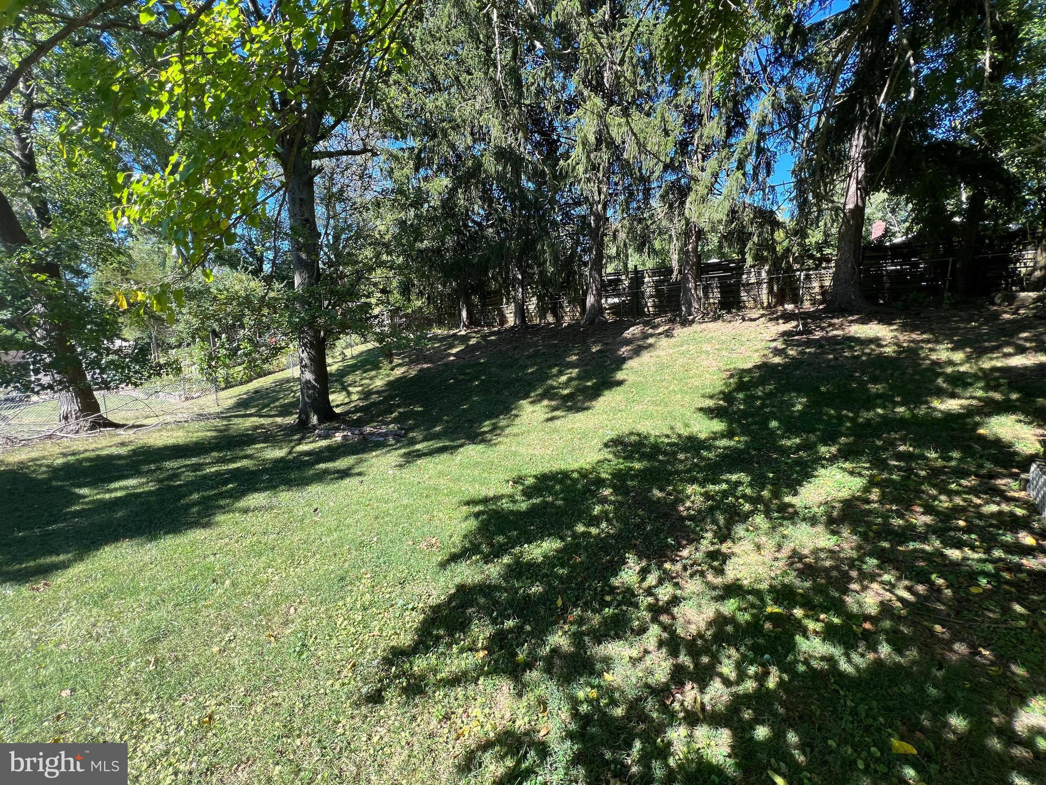 5007 Aspen Hill Road Rockville, MD 20853 - Photo 17 of 17 Back Yard