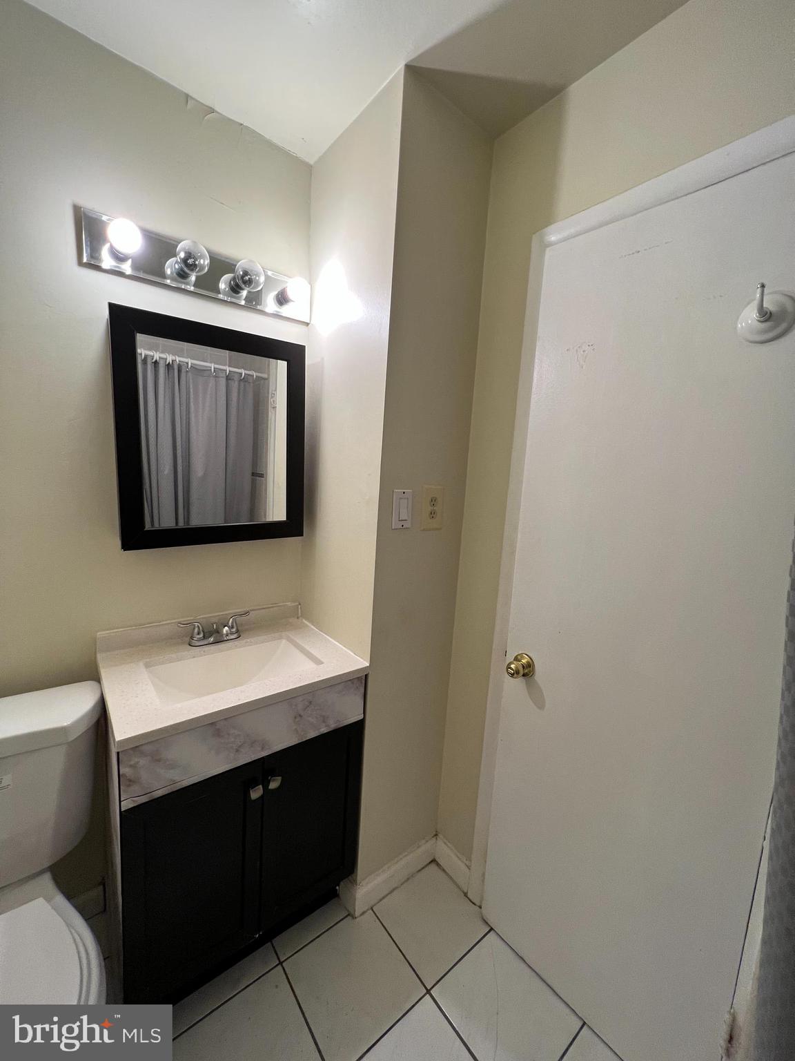 5007 Aspen Hill Road Rockville, MD 20853 - Photo 10 of 17 Hallway bathroom