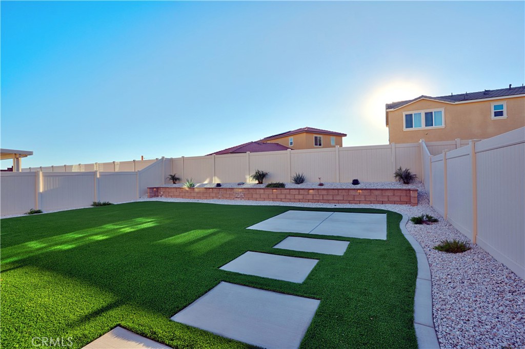 11479 Sheridan Way Beaumont, CA 92223 - Photo 24 of 40 a view of a yard in front of house