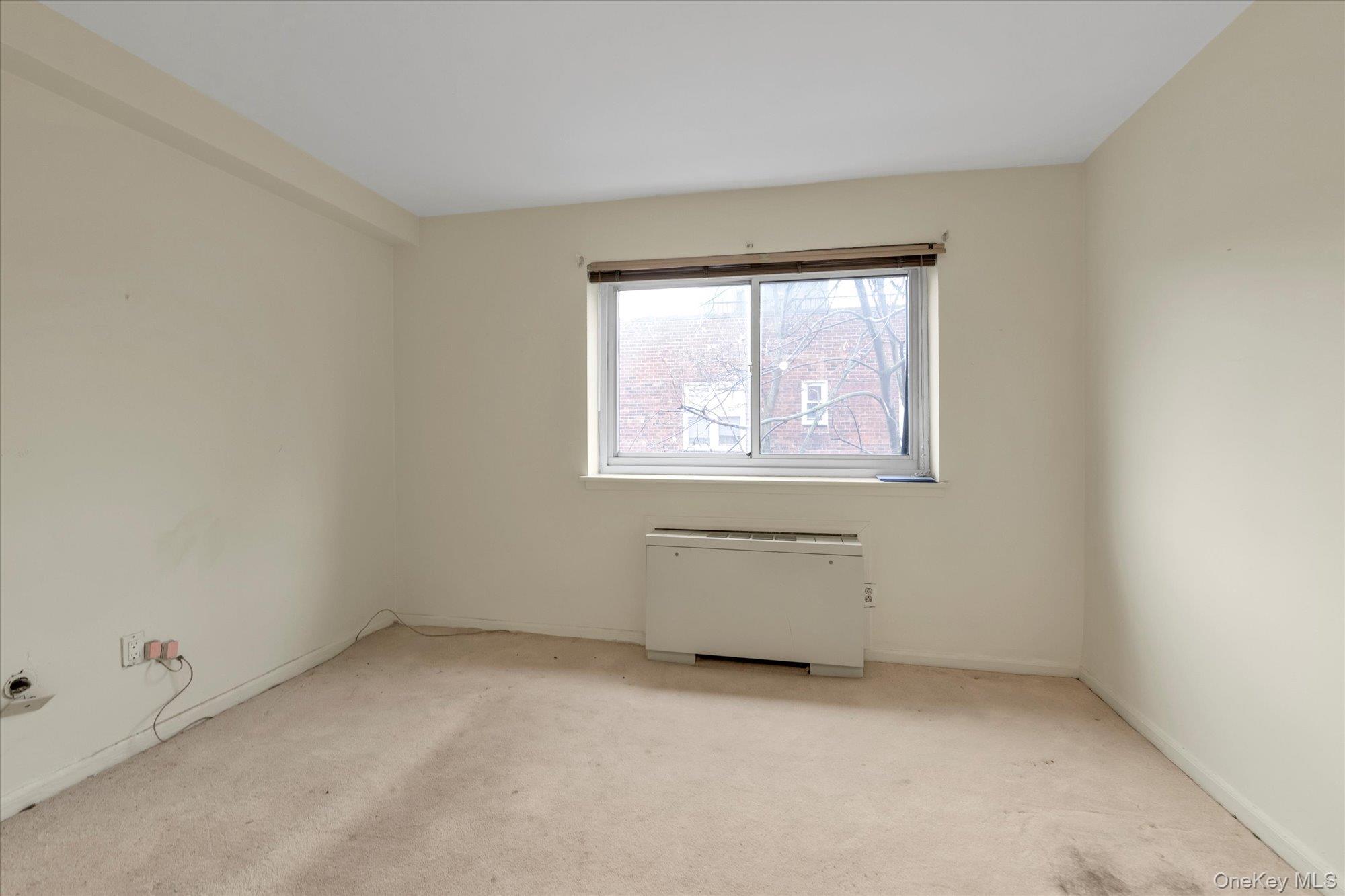 30 Barstow Road, Unit 3A Great Neck, NY 11021 - Photo 14 of 17